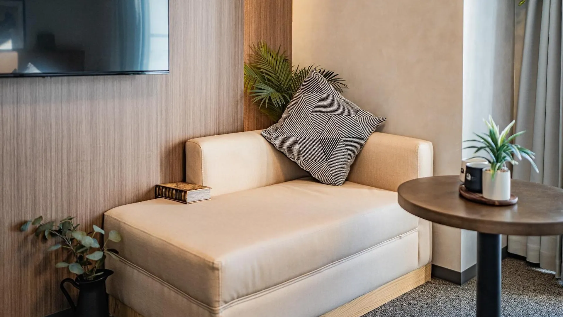 Apartment Hotel 11 Kuromon II 大阪市
